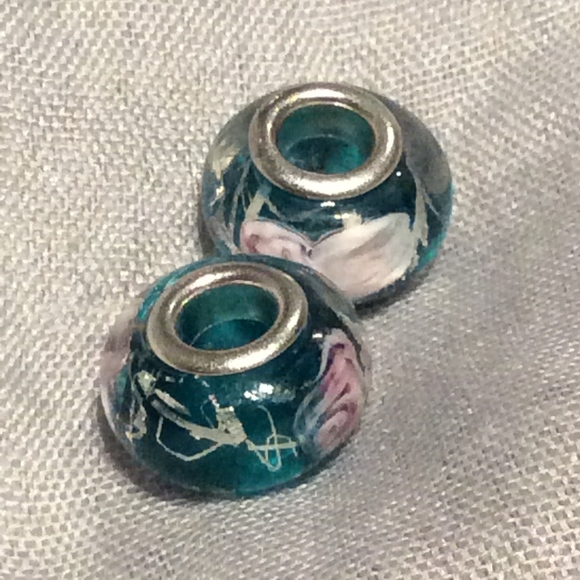 🌸 2PC TEAL & PURPLE ROSE SWIRL BEAD GEM CHARM WIDE HOLE PANDORA TROLL FLOWER - Picture 5 of 6
